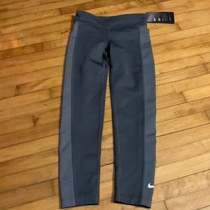New with tags Girls Leggings Nike